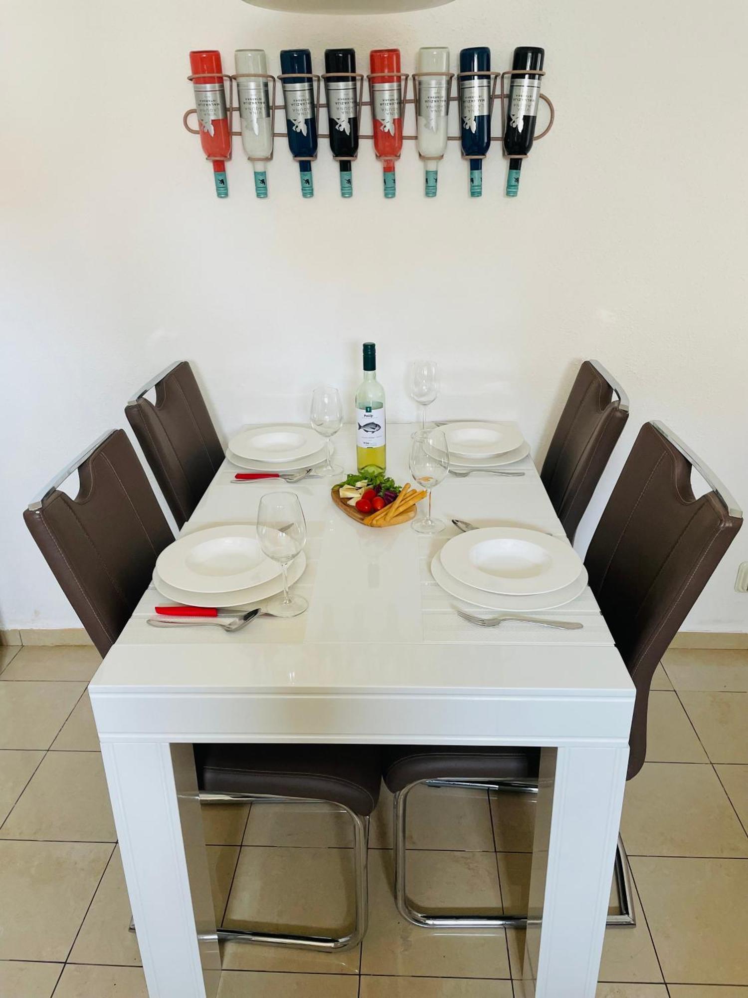 Dinka Old Town Apartment With Sea View Trogir Bagian luar foto